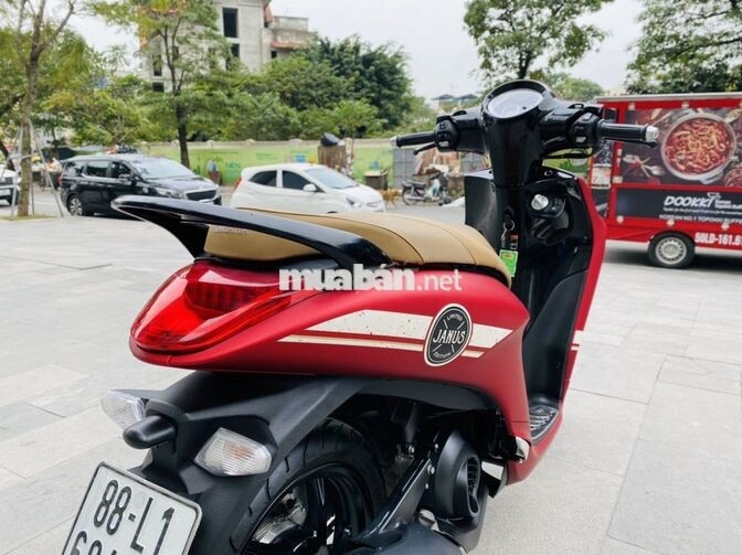 Yamaha Janus 2024  màu Đỏ