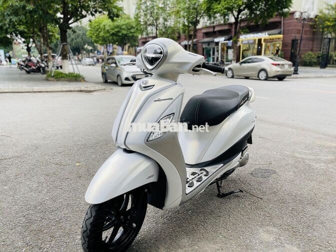 Yamaha Grande Trắng 125cc bản smatki