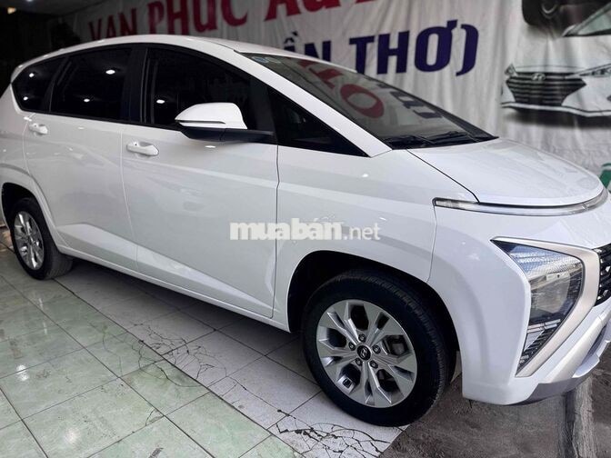 Hyundai Stargazer 7 chỗ Tự động Trắng