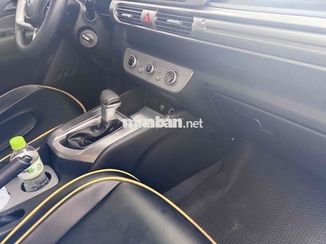 Hyundai Stargazer 7 chỗ Tự động Trắng