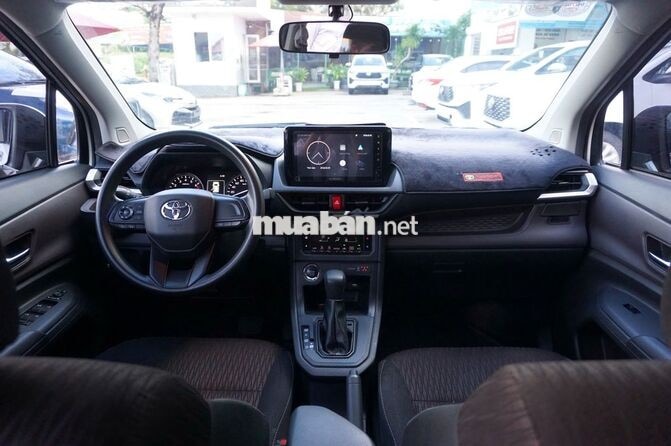 Toyota Avanza G CVT 2025 Trắng Tự động 13,117 km