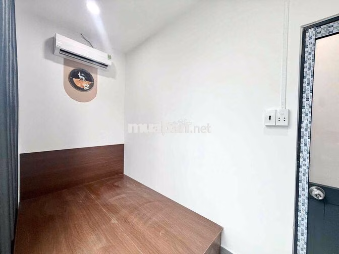 Căn Hộ 2PN ban công cao cấp khu vực: Bạch Đằng - Hồng Hà - Yên Thế.