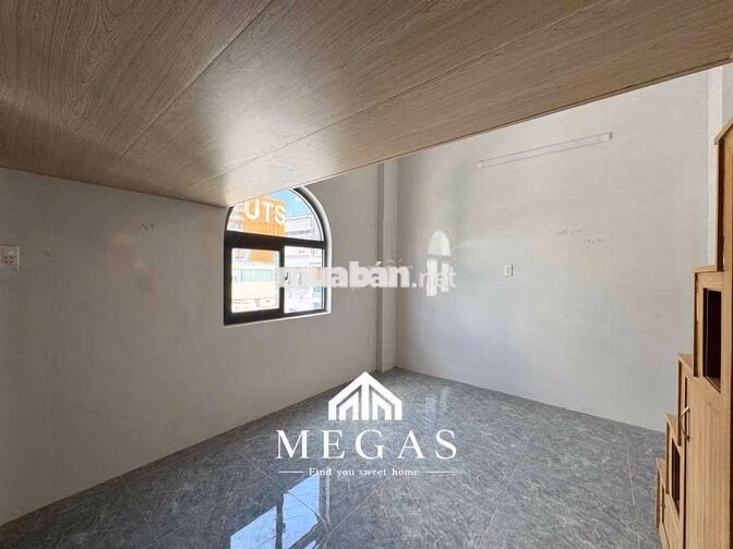 Khai Trương Duplex Cửa Sổ Trời Đi Bộ Qua ĐH Văn Lang Cs3