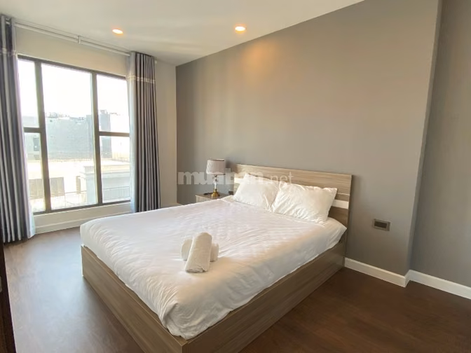Cho thuê CHCC Saigon Royal 35 Bến Vân Đồn, Phường 12, Quận 4 