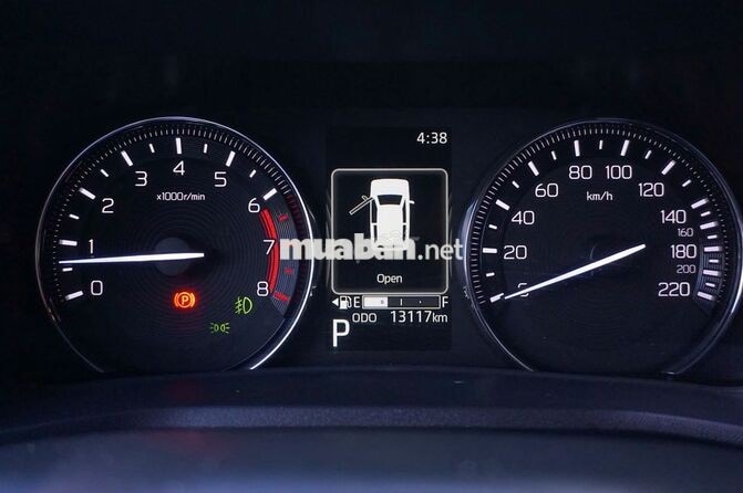 Toyota Avanza G CVT 2025 Trắng Tự động 13,117 km