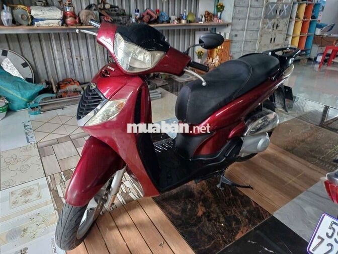 HONDA SH Ý 150cc XỊN, CÒN QUÁ ÊM