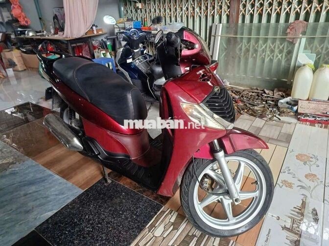 HONDA SH Ý 150cc XỊN, CÒN QUÁ ÊM