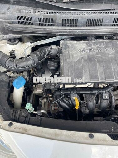 Hyundai Grand i10 Số sàn Xăng Trắng 88017 km