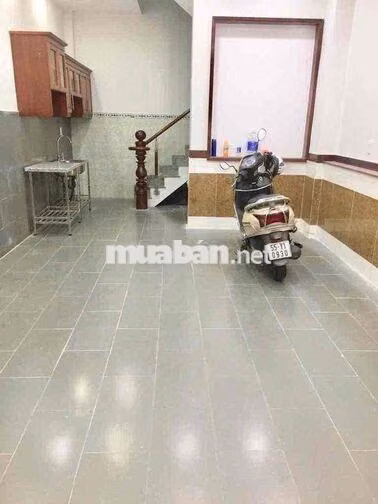 Nhà Mới hẻm xe tải nhỏ - trệt 3 Lầu, 3PN 3VS - Tô Hiến Thành Q.10