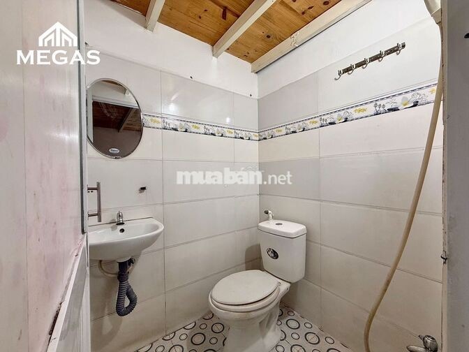 CV PHẦN MỀM QUANG TRUNG_40M2_Ở ĐC 5NGƯỜI 5XE_NHẬN XE ĐIỆN_NGAY CĐ FPT
