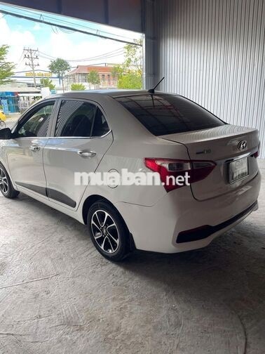 Hyundai Grand i10 Số sàn Xăng Trắng 88017 km