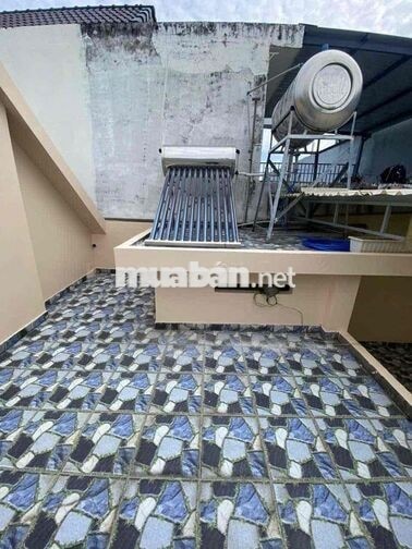 NHÀ 4PN NGAY CHUNG CƯ THẠNH LỘC SÂN XE HƠI