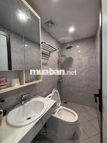 Studio Ban Công Mini Tiện Đi UTH - HVCB - VLU