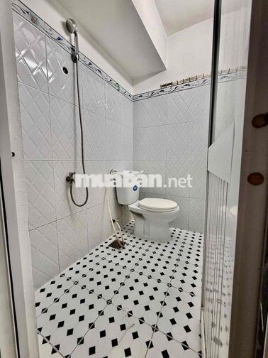 PHÒNG TRỌ GIÁ RẺ GẦN Q5 GẦN ĐH Y DƯỢC, KINH TẾ UEH CƠ SỞ B
