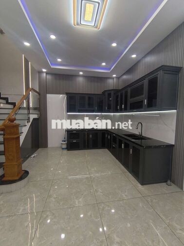 NHÀ 4 TẦNG KHU ĐÔ THỊ 5 SAO GẦN CHỢ BÌNH CHÁNH 