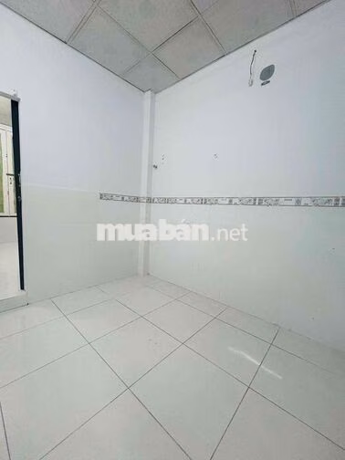 Cho Thuê nguyên căn 1 trệt 1 lầu Huỳnh tấn phát hẽm xe hơi