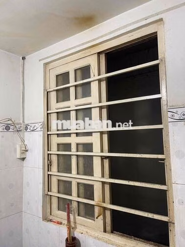 Cần cho thuê một nam ở ghép, do mình chạy xe dịch vụ nên đi suốt