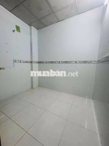 Cho Thuê nguyên căn 1 trệt 1 lầu Huỳnh tấn phát hẽm xe hơi