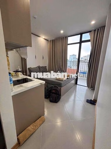 Studio Ban Công Mini Tiện Đi UTH - HVCB - VLU