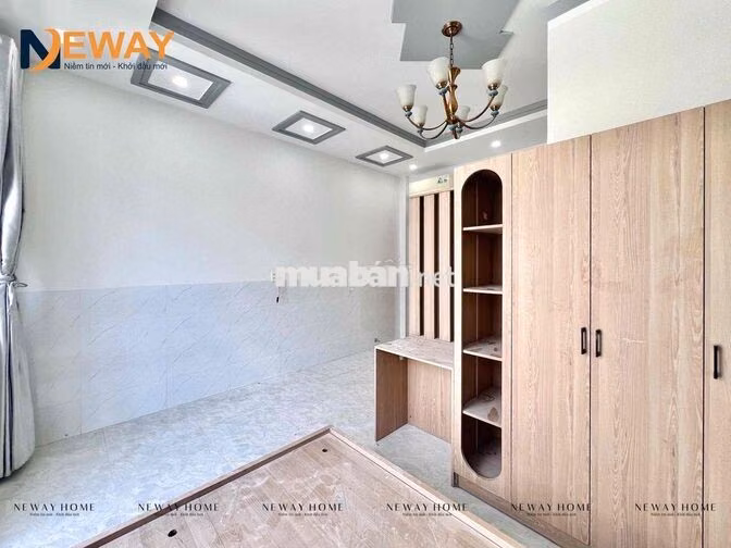 Studio Ban Công Emart Phan Huy Ích Tiện Di Chuyển Qua Đh Công Thương
