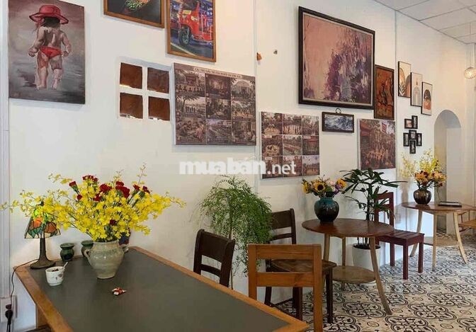 TUYỂN DỤNG NHÂN VIÊN PHỤC VỤ/PHA CHẾ