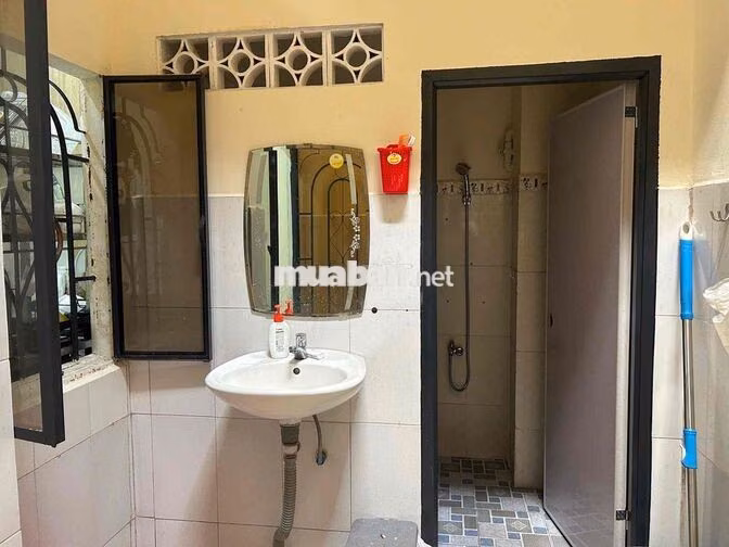 MT Đỗ Bí, P Phú Thạnh, Q Tân Phú - 4x19, 1 lầu, 2pn, 2Wc, 13 tr/th.