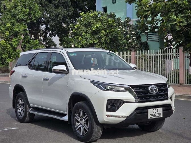 FORTUNER 2.4G SX 2022 AT DẦU 95000KM BẢO HÀNH 1NAM
