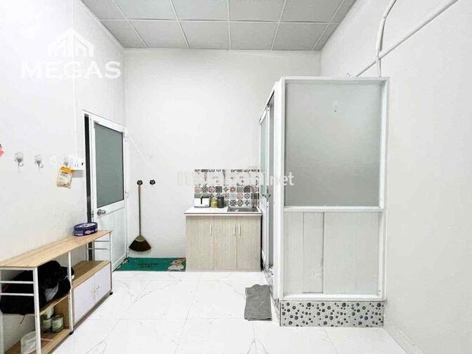 PHÒNG ĐẸP SẴN NỘI THẤT GẦN VHU, THUẬN TIỆN QUA AEON MALL, HUIT