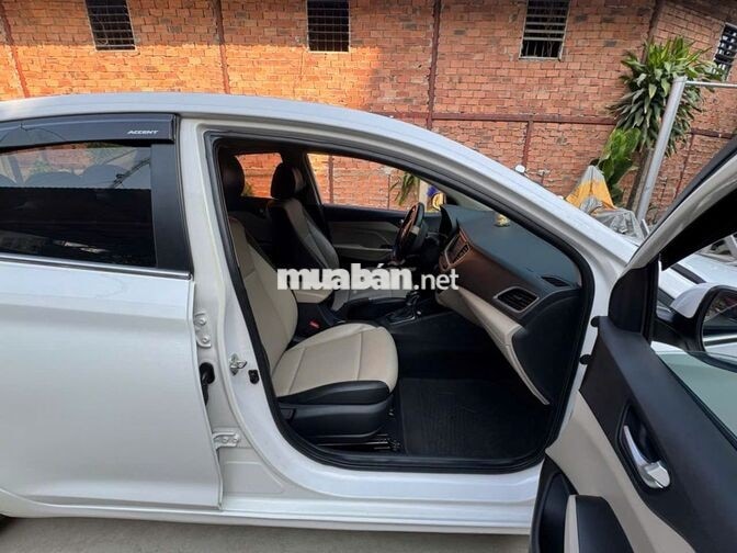 Hyundai Accent Đặc biệt 2019 Số tự động Trắng