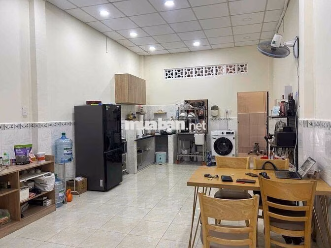 MT Đỗ Bí, P Phú Thạnh, Q Tân Phú - 4x19, 1 lầu, 2pn, 2Wc, 13 tr/th.