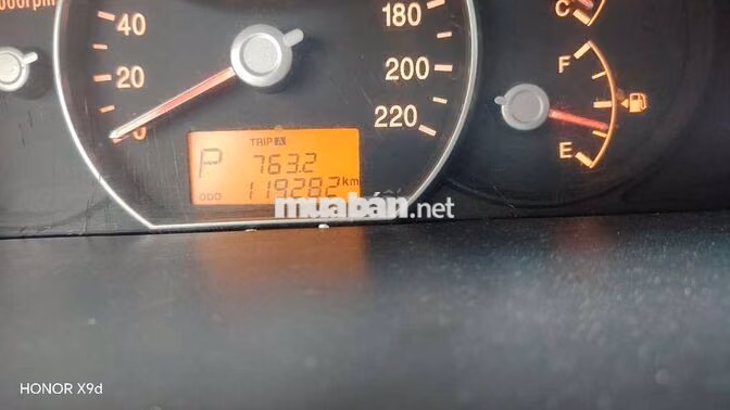 KIA CARENS 2011 Số tự động Vàng 7 chỗ