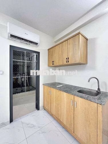 PHÒNG BAN CÔNG GIẾNG TRỜI SIÊU TO, HỖ TRỢ 500k CHO KHÁCH CHỐT SỚM