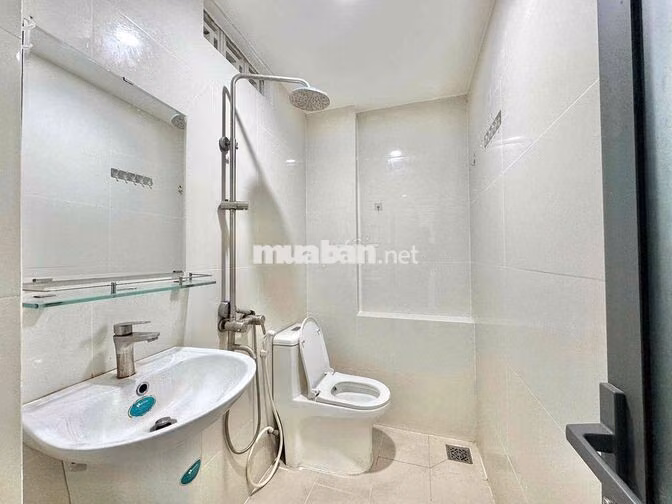 PHÒNG BAN CÔNG GIẾNG TRỜI SIÊU TO, HỖ TRỢ 500k CHO KHÁCH CHỐT SỚM