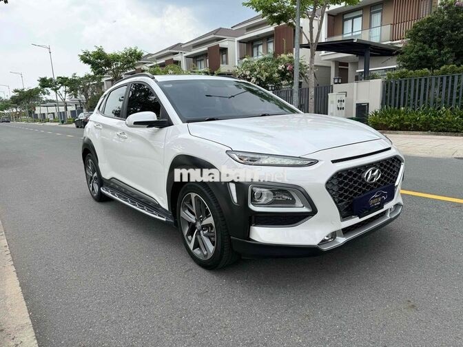 Hyundai Kona 1.6 Turbo 2021 Trắng Tự động 4 vạn