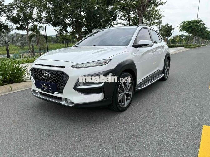 Hyundai Kona 1.6 Turbo 2021 Trắng Tự động 4 vạn