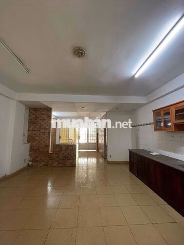 Cho thuê Vp/MBKD/Nhà Mặt tiền kdc Hồng Long,p.HBP 3 tầng Giá chỉ 22tr