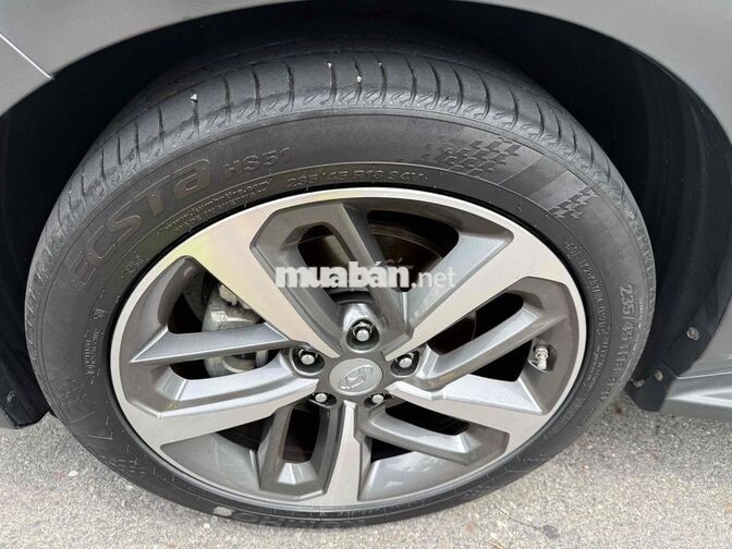 Hyundai Kona 1.6 Turbo 2021 Trắng Tự động 4 vạn