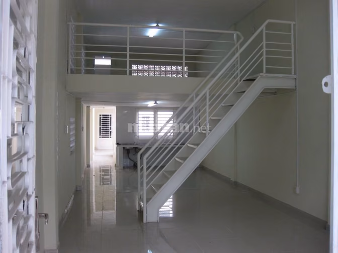 Cho thuê căn hộ chung cư 197 Nguyễn Tri Phương, phường An Đông.