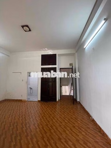 Cho thuê Vp/MBKD/Nhà Mặt tiền kdc Hồng Long,p.HBP 3 tầng Giá chỉ 22tr