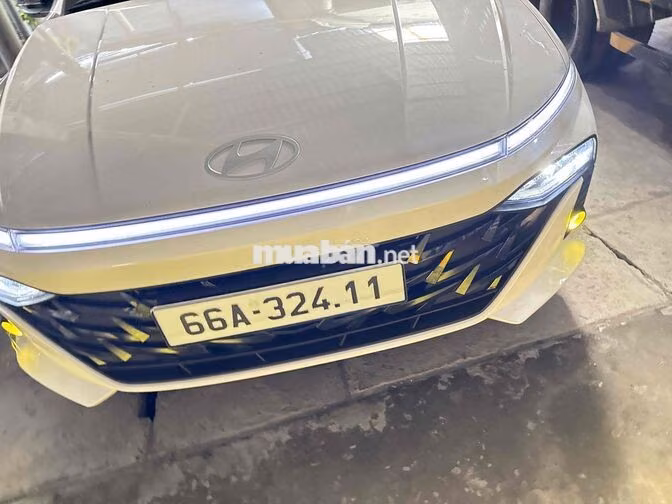 Hyundai Accent 20225 bản cao cấp cầm đồ thanh lý