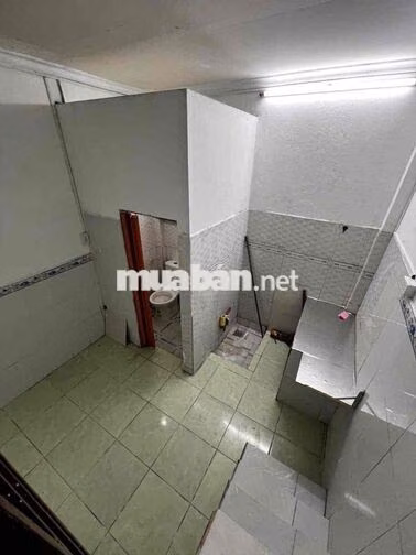 Cho thuê nhà 3x7m, 1 lững, sát Nguyễn Văn Quá, ĐHT, Q12. 4tr