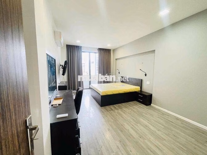 CHO THUÊ NHÀ NGUYÊN CĂN QUẬN 7, 6PN FULL NT 30 TRIỆU/ THÁNG