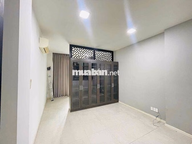 CHO THUÊ NHÀ NGUYÊN CĂN QUẬN 7, 6PN FULL NT 30 TRIỆU/ THÁNG