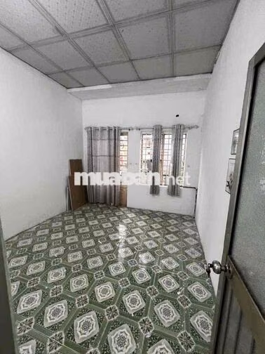 Cho thuê nhà 3x7m, 1 lững, sát Nguyễn Văn Quá, ĐHT, Q12. 4tr