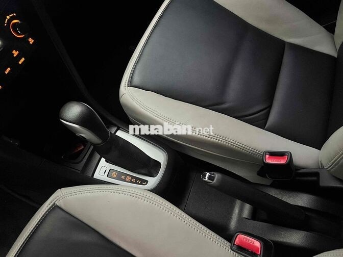Suzuki Swift 2014 Trắng 1.4L AT Đẹp Và Thể Thao