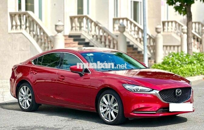 Mazda 6 Premium 2024 Đỏ Pha Lê 15.000 km