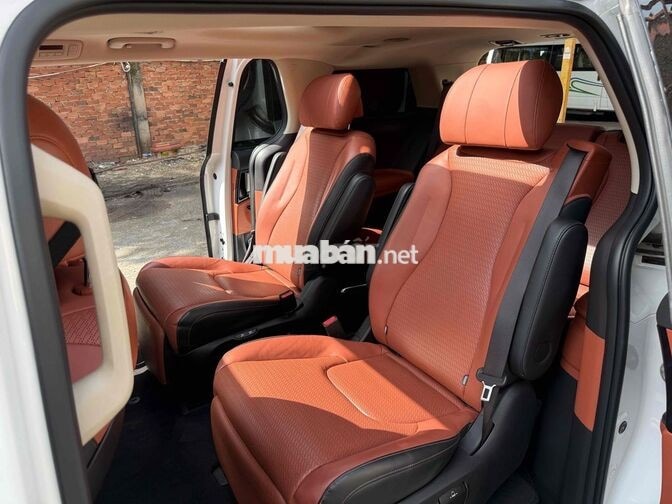 Kia Carnival Signature 2022 Dầu 100.000 km Trắng