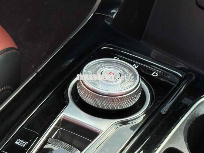 Kia Carnival Signature 2022 Dầu 100.000 km Trắng