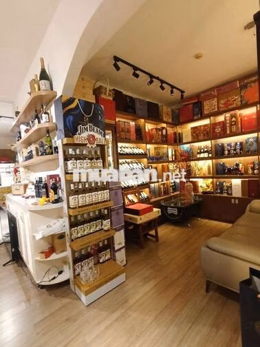 Chuyển sang nhà đất cần bán căn hộ Trệt - Shophouse vị trí VIP