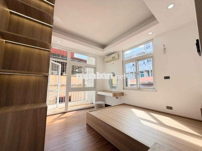 BÁN CĂN HỘ CCMN NGUYỄN TRÃI DT 55M 2PN NGÕ THÔNG Ô TÔ
